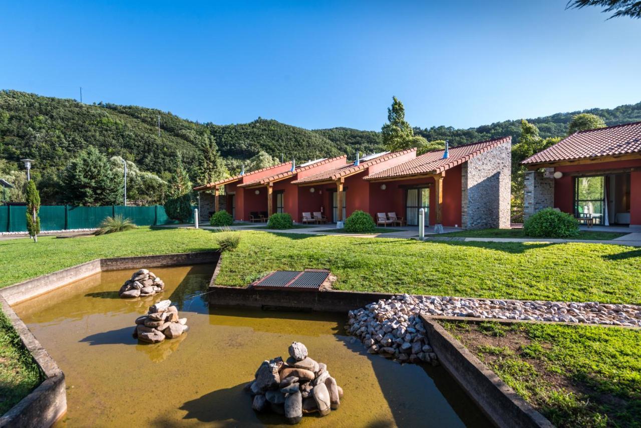 Fuentes Blancas Hotel Vegacervera Bagian luar foto